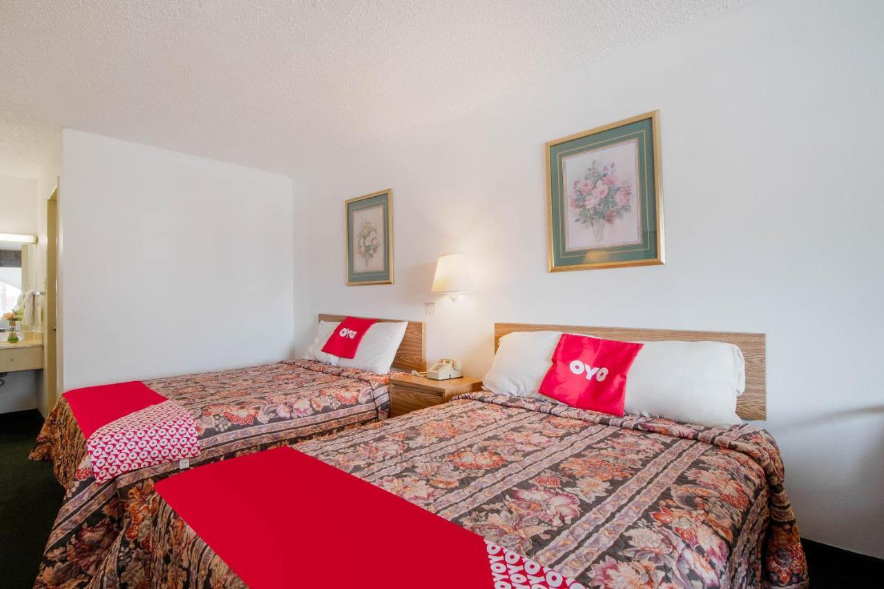 Hotel O Houston East Channelview I-10 מראה חיצוני תמונה